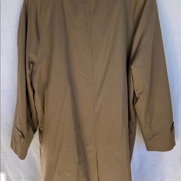 Vintage Bill Blass Coat with Removable Liner Size Medium Excellent Condition - Picture 4 of 8